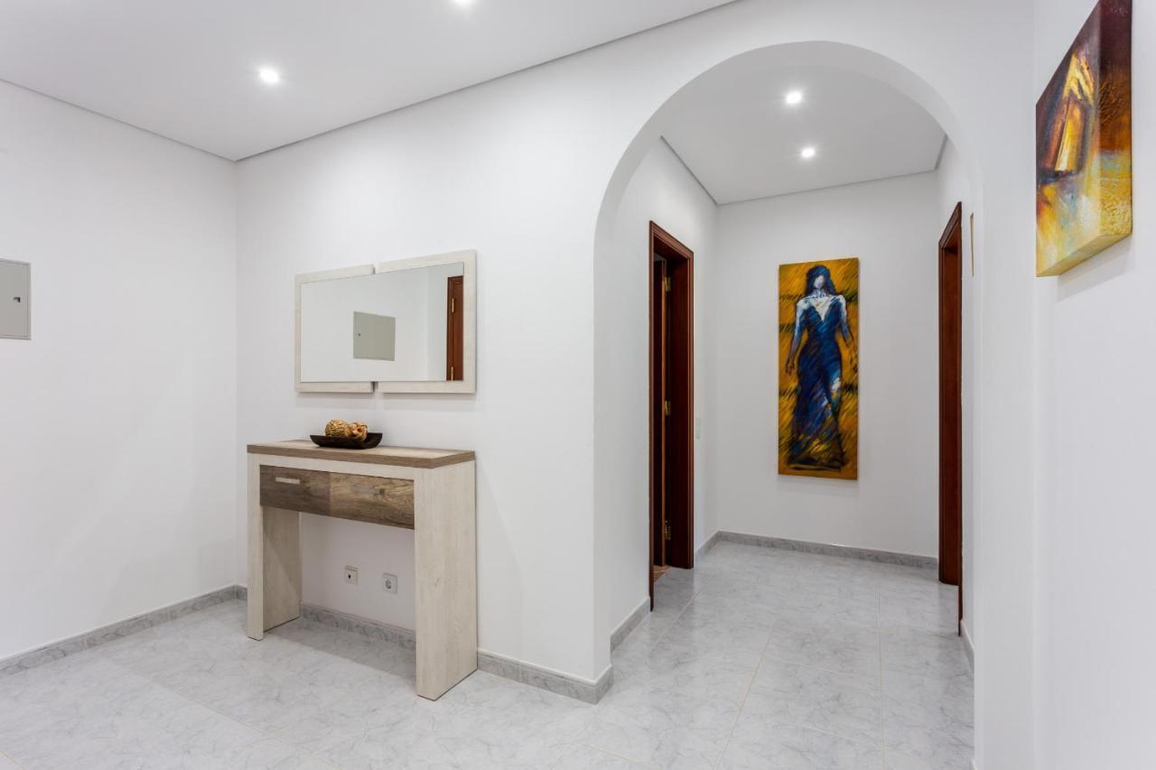 Downtown Lovers Home By Seewest لاغوس المظهر الخارجي الصورة