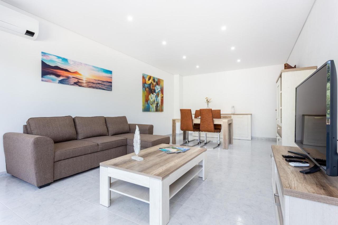 Downtown Lovers Home By Seewest لاغوس المظهر الخارجي الصورة