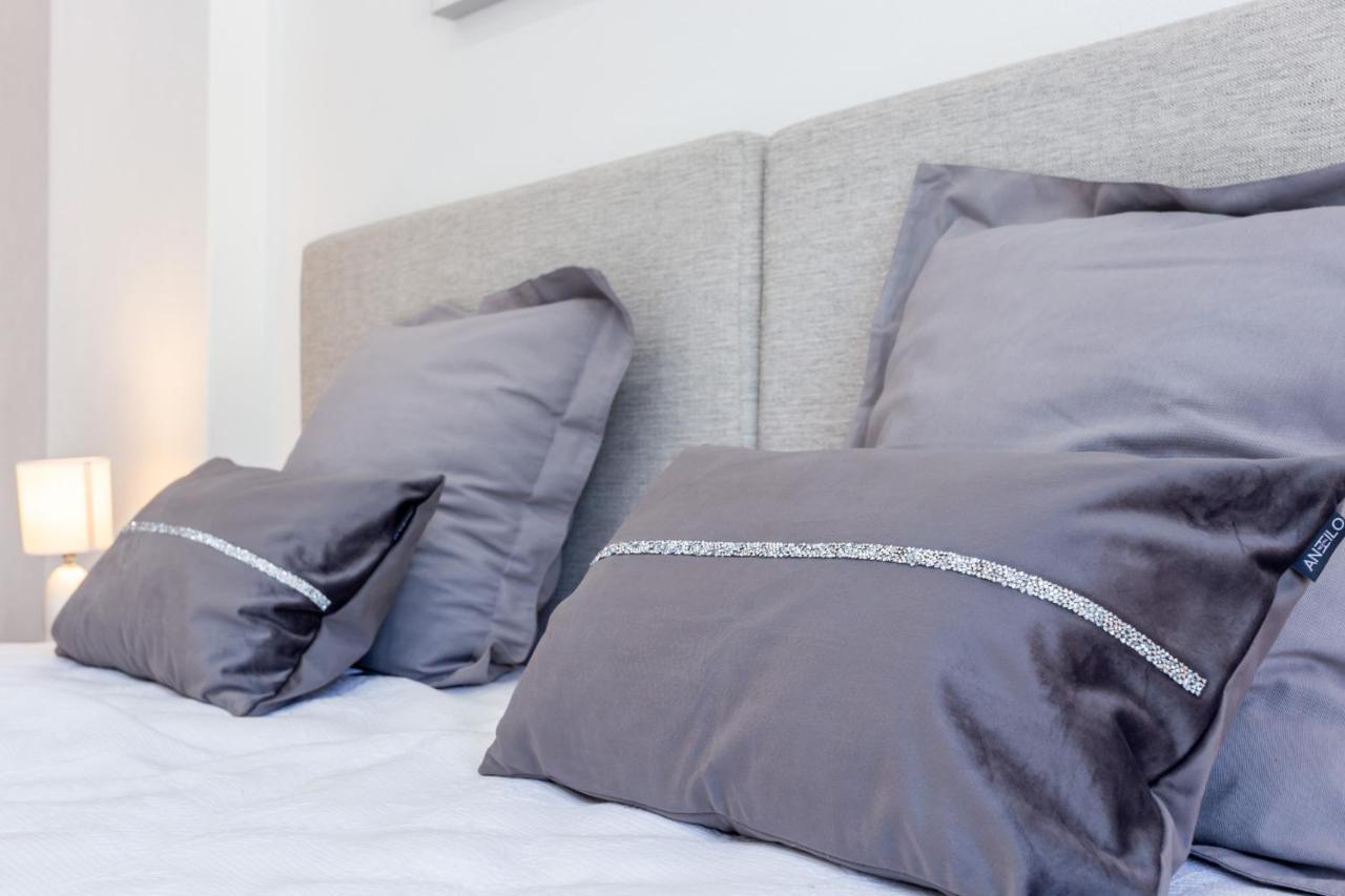 Downtown Lovers Home By Seewest لاغوس المظهر الخارجي الصورة