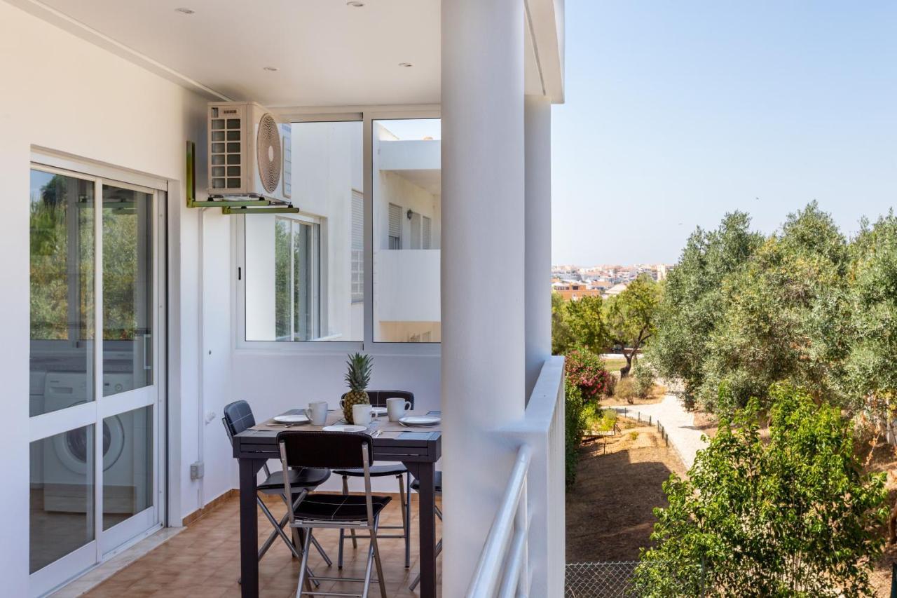 Downtown Lovers Home By Seewest لاغوس المظهر الخارجي الصورة